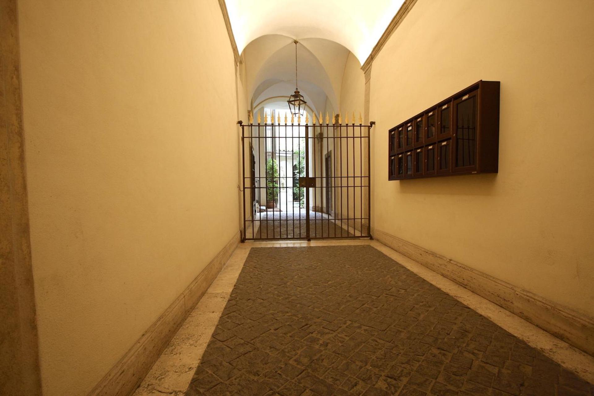 Apartment Navona Terrace 2br House