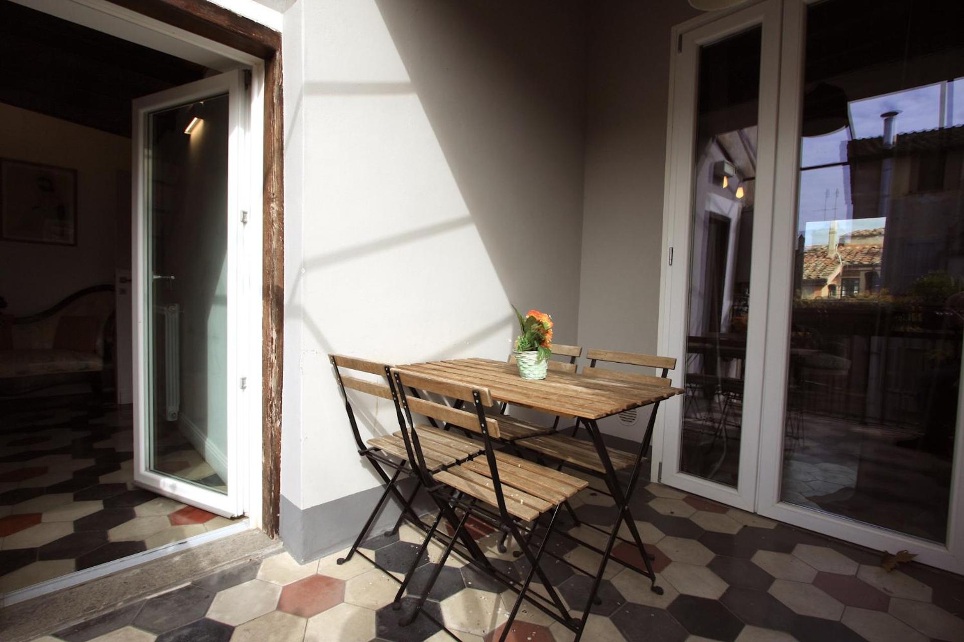 Navona Terrace 2br House Apartment *