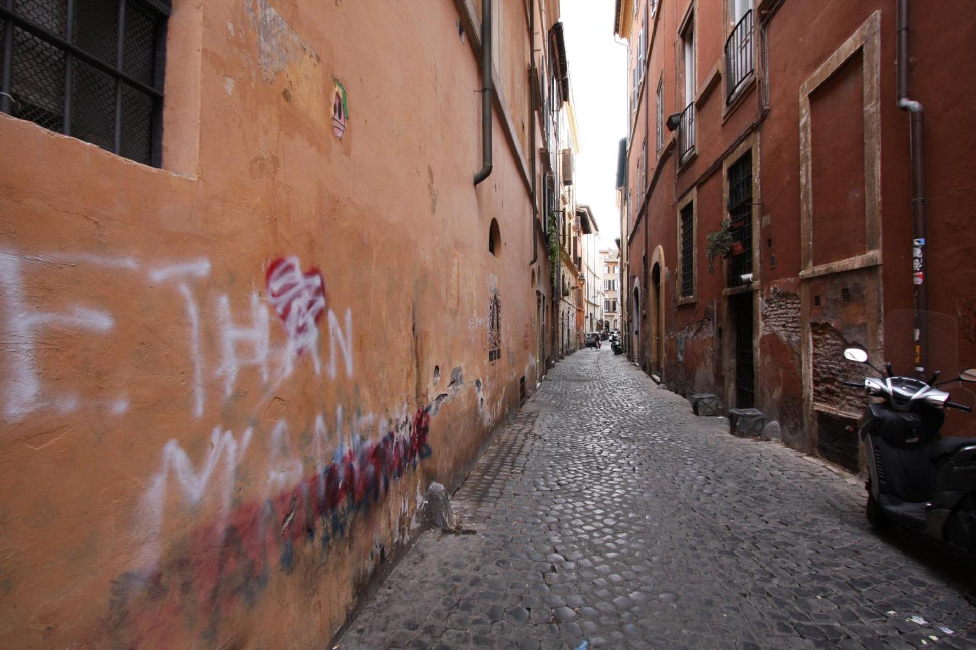 Navona Terrace 2br House Apartment Rom